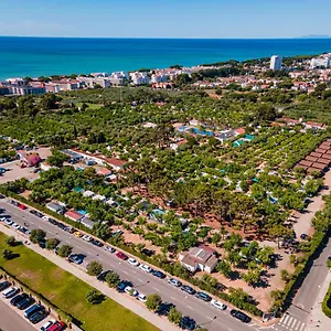https://camping-la-corona.catalonia-hotels.com